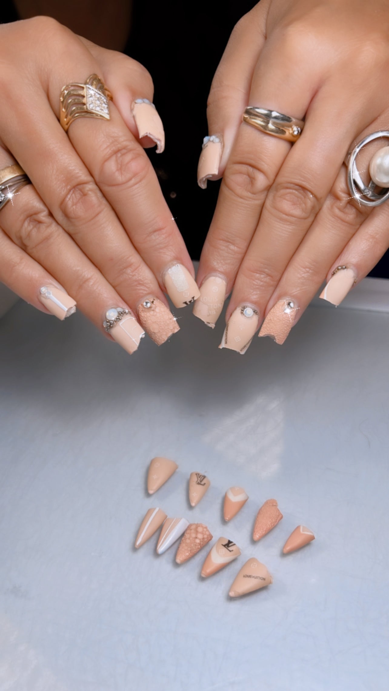 Torno, profesional manicura y pedicura 35.000 RPM￼