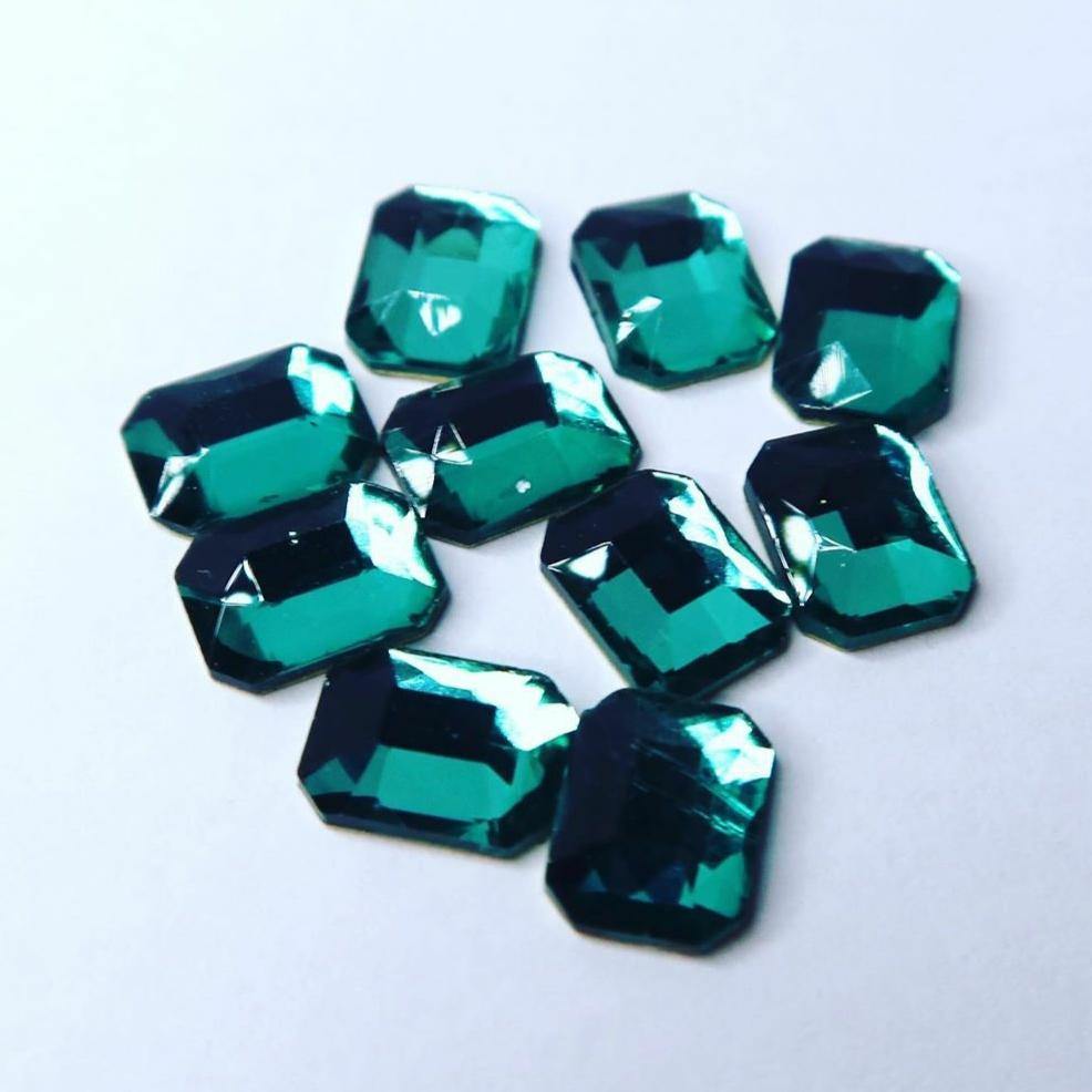 Piedras uñas Cristal Verde Esmeralda - Cosmética greenstyle